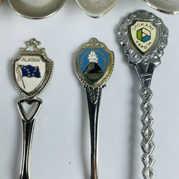 West Coast States LOT Collectible Spoons Landmarks Alaska Hawaii California ETC - Picture 12 of 12